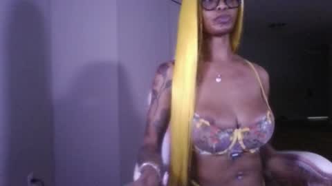 samanthaporsha online show from March 27, 2026, 3:23 am