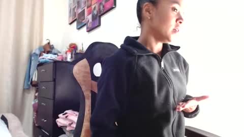 Snapshot of samary_thomas chatting on March 5, 2025, 12:16 am samary thomas online show from March 5, 2025, 12:16 am