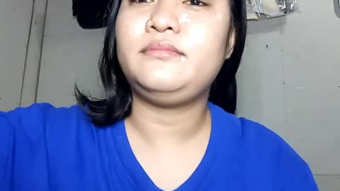 Olivia online show from April 3, 2026, 11:14 pm