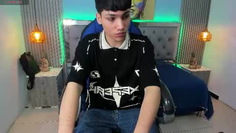 Snapshot of samblack_ chatting on July 11, 2026, 2:42 pm Sam online show from July 11, 2026, 2:42 pm