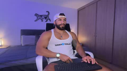 Snapshot of samdornan chatting on February 17, 2025, 3:42 pm Sam Dornan online show from February 17, 2025, 3:42 pm