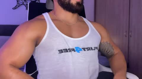 Snapshot of samdornan chatting on February 20, 2025, 9:53 pm Sam Dornan online show from February 20, 2025, 9:53 pm