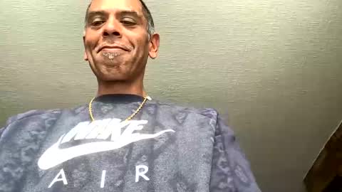 samegee online show from September 29, 2025, 2:33 pm