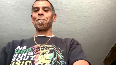 samegee online show from October 8, 2025, 3:31 pm