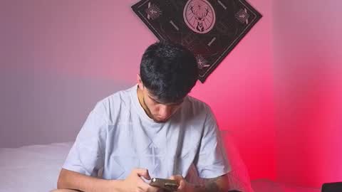 samevansx online show from December 16, 2025, 4:12 pm