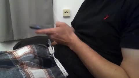 samiam381653 online show from September 12, 2025, 11:15 pm