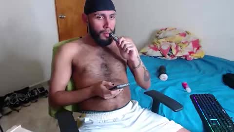 samir_music_ online show from November 21, 2025, 3:05 am