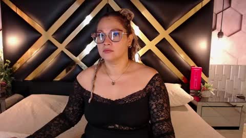 Snapshot of samira_lennox chatting on July 14, 2026, 7:41 pm SAMIRA online show from July 14, 2026, 7:41 pm