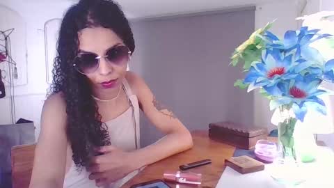 KatyDoll online show from November 2, 2025, 4:26 am