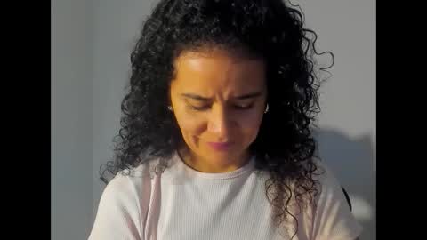 sam online show from September 12, 2025, 8:20 pm