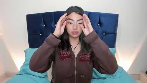 Snapshot of sammy_bunny1 chatting on September 16, 2025, 4:35 am Samantha online show from September 16, 2025, 4:35 am