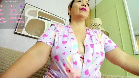 Sammy online show from May 20, 2026, 12:33 pm