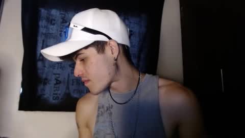 sammy model independiente online show from October 17, 2025, 6:21 pm