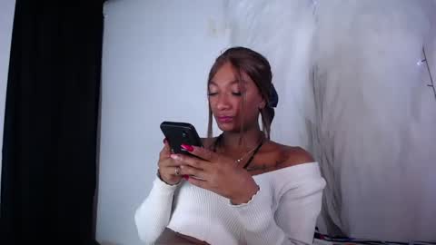 Samy doll online show from March 28, 2026, 6:07 pm