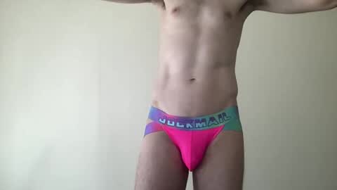 Snapshot of samt2527 chatting on December 31, 2024, 6:27 am SamT online show from December 31, 2024, 6:27 am