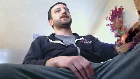 Snapshot of samthebully chatting on January 12, 2026, 9:53 pm SamTheBully online show from January 12, 2026, 9:53 pm