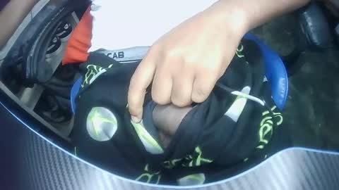 samuel_ra25 online show from April 3, 2026, 8:45 am