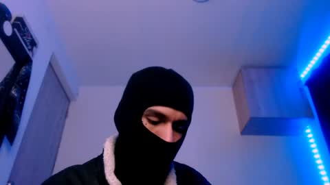   online show from February 7, 2025, 9:05 am