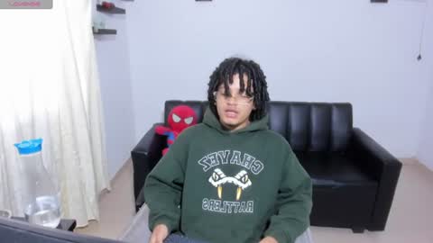 Snapshot of samxx_muscle chatting on June 15, 2026, 2:52 pm samxx_muscle online show from June 15, 2026, 2:52 pm