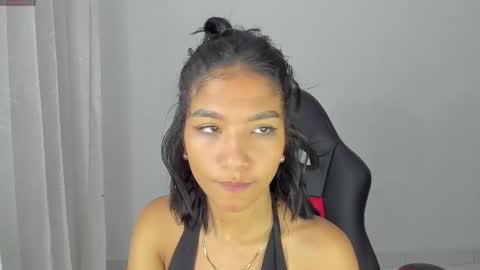 Hello I am absent due to a family calamity I will return soon-hola estoy ausente por un problema familiar volvere pronto. online show from February 10, 2025, 1:03 am