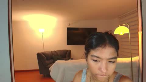 Hello I am absent due to a family calamity I will return soon-hola estoy ausente por un problema familiar volvere pronto. online show from October 8, 2025, 11:13 pm