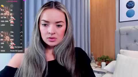 Samy Bennet online show from January 6, 2026, 6:33 pm