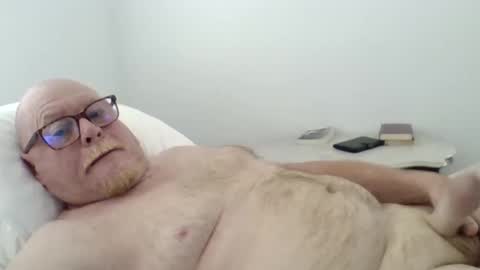 Snapshot of sanager40 chatting on March 22, 2026, 12:52 pm sanager40 online show from March 22, 2026, 12:52 pm