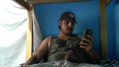 Snapshot of sandalo123 chatting on May 1, 2026, 1:43 am sandalo123 online show from May 1, 2026, 1:43 am