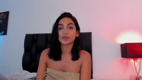 Snapshot of sander_mila chatting on February 2, 2025, 10:49 pm MilaSander online show from February 2, 2025, 10:49 pm