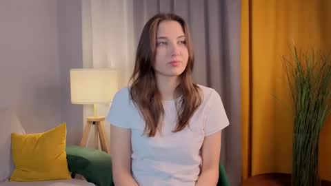 Isabel but you can call me Bella online show from November 11, 2025, 12:54 am