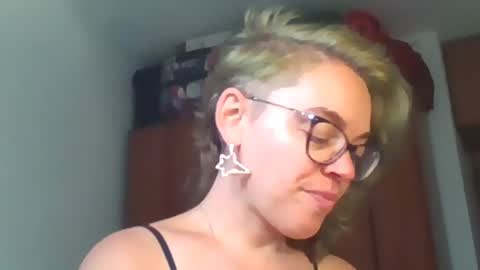Sandra online show from July 8, 2026, 2:54 pm