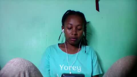 Snapshot of sandra1253099 chatting on January 16, 2026, 8:29 am sandra1253099 online show from January 16, 2026, 8:29 am