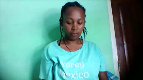 Snapshot of sandra1253099 chatting on April 16, 2026, 8:15 am sandra1253099 online show from April 16, 2026, 8:15 am