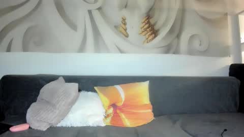 dont forghet to thumbs up if you like my show online show from January 9, 2026, 10:55 pm