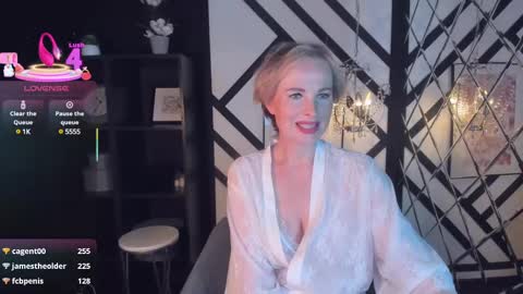 Sandra online show from March 9, 2025, 11:36 am