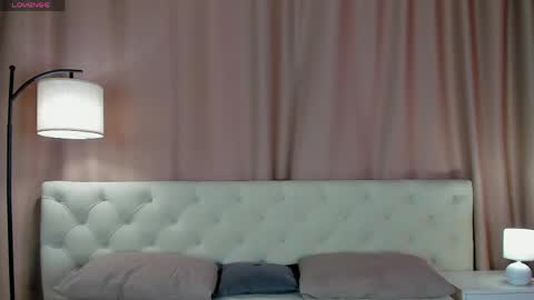 Sandra online show from May 15, 2026, 11:12 pm