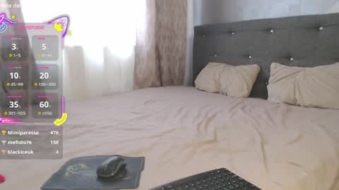 Snapshot of sandraa_black chatting on April 9, 2026, 6:19 am sandraa_black online show from April 9, 2026, 6:19 am