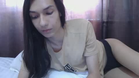 sandra for your pleasure online show from April 19, 2026, 5:29 am