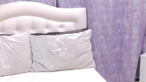 Sandra online show from April 7, 2026, 10:05 am