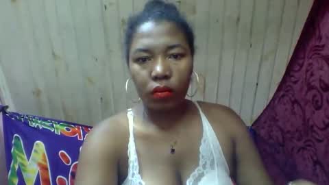 sandrica9794 online show from November 16, 2025, 10:54 am