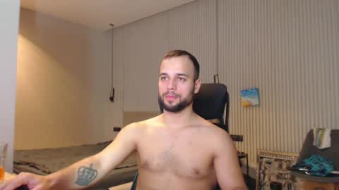 DeAlex online show from March 2, 2025, 7:34 pm