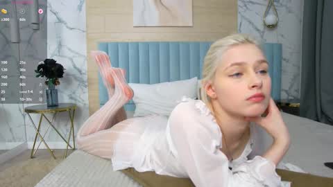 Sandy online show from February 2, 2026, 5:39 am