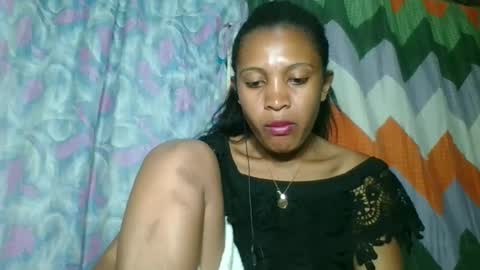 sanelie09 online show from February 5, 2026, 7:51 pm