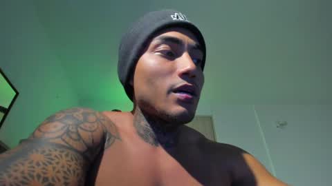Snapshot of santi__ferrer chatting on April 28, 2026, 3:00 am Santi Ferrer online show from April 28, 2026, 3:00 am