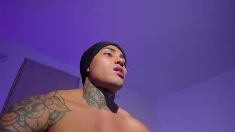 Snapshot of santi__ferrer chatting on May 16, 2026, 2:30 am Santi Ferrer online show from May 16, 2026, 2:30 am