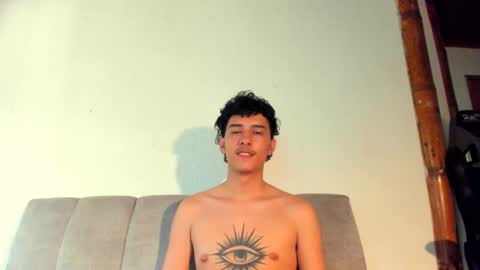 santi_twink19 online show from May 23, 2026, 9:30 pm