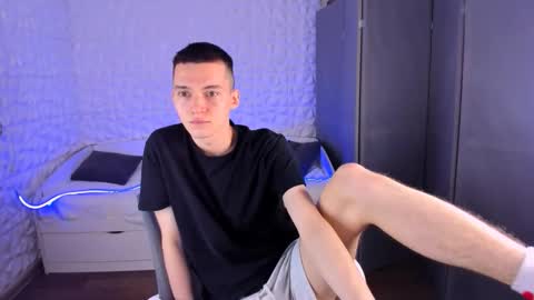 Snapshot of santiago__perez chatting on November 20, 2025, 7:41 am santiago__perez online show from November 20, 2025, 7:41 am