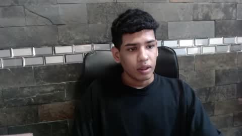 santi online show from November 20, 2025, 11:15 pm