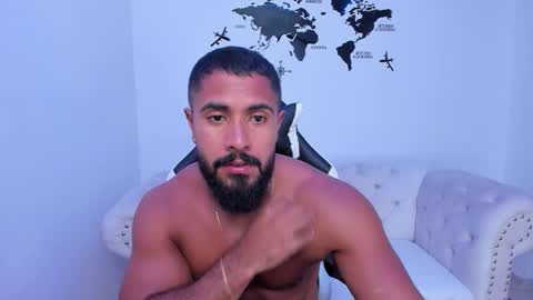 Snapshot of santiago_huntt chatting on September 10, 2025, 6:41 pm santiago_huntt online show from September 10, 2025, 6:41 pm