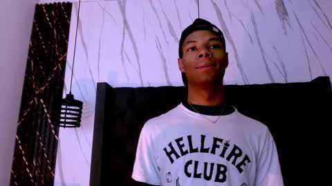 Snapshot of santiago_ortiz chatting on February 27, 2026, 3:12 pm Santiiiiii online show from February 27, 2026, 3:12 pm